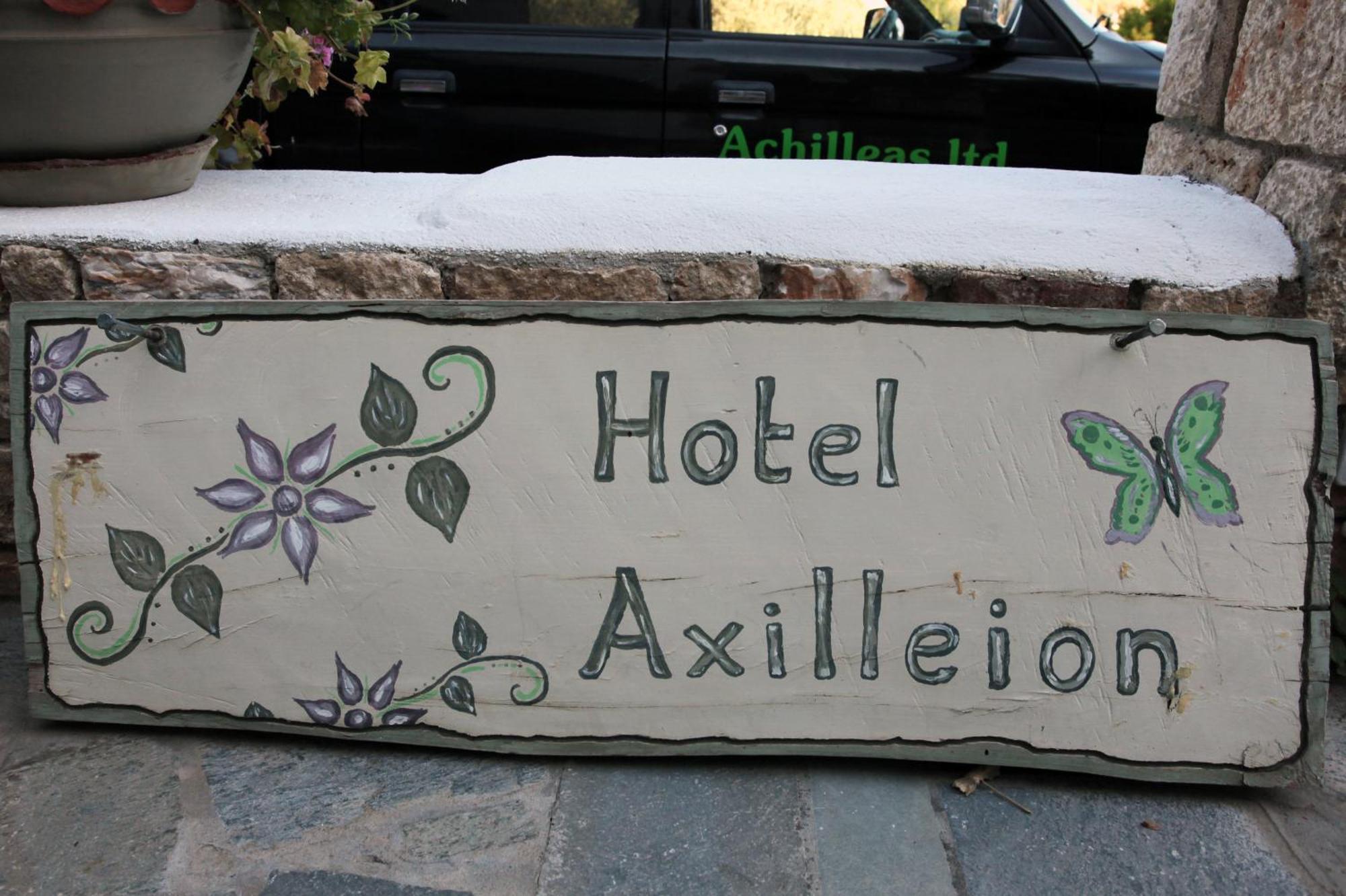 Achilleion Hotel Скирос Экстерьер фото